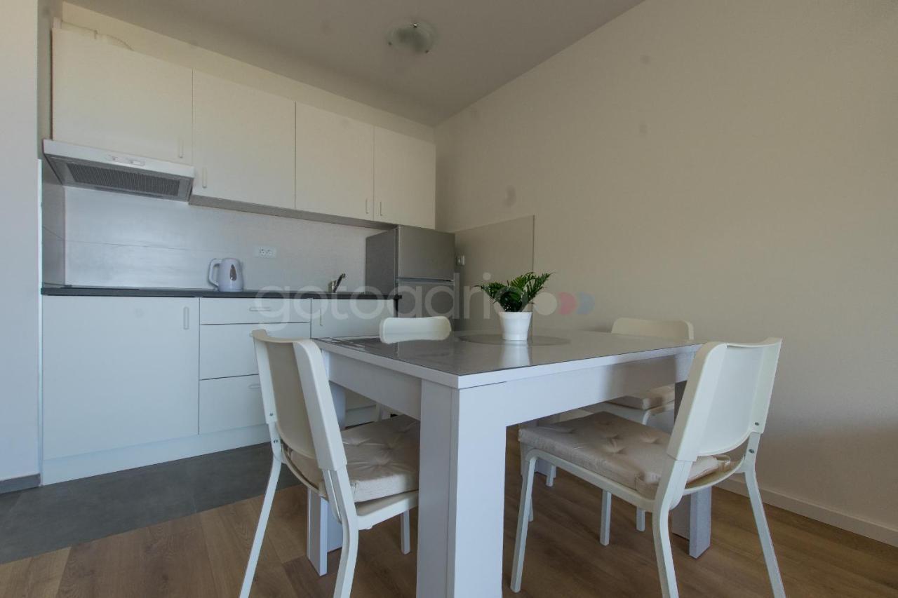 Sea View Apartments Pezze Makarska Eksteriør billede