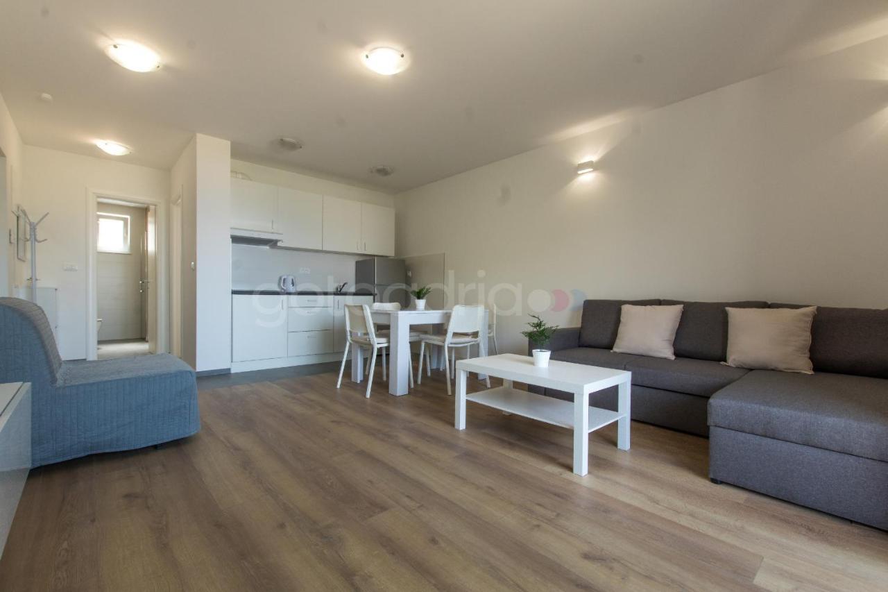 Sea View Apartments Pezze Makarska Eksteriør billede