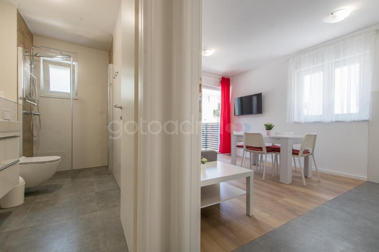 Sea View Apartments Pezze Makarska Eksteriør billede